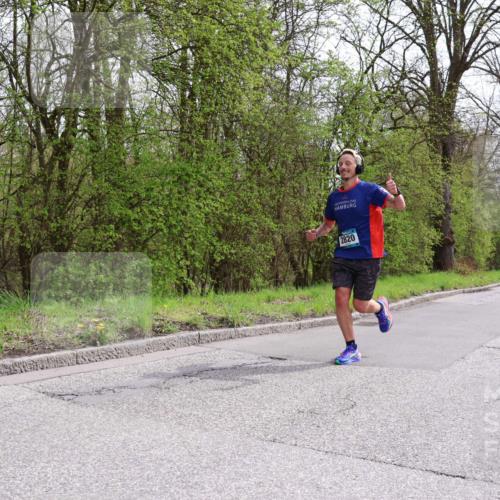 12.04.2026 - 45. Internationalen Wilhelmsburger Insellauf Yannick Fuchs http://msf.ph/oto/9502647 12.04.2026 12:46:18 Laufen 2820 meine-sportfotos.de