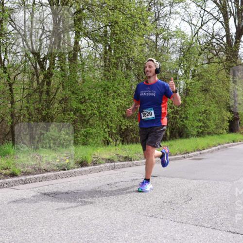 12.04.2026 - 45. Internationalen Wilhelmsburger Insellauf Yannick Fuchs http://msf.ph/oto/9502649 12.04.2026 12:46:18 Laufen 2820 meine-sportfotos.de