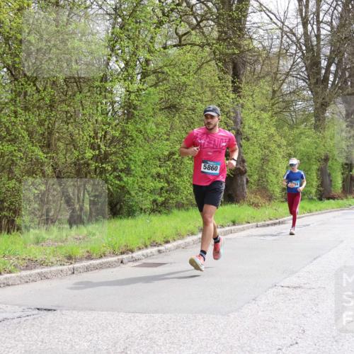 12.04.2026 - 45. Internationalen Wilhelmsburger Insellauf Yannick Fuchs http://msf.ph/oto/9502668 12.04.2026 12:46:25 Laufen 5860 meine-sportfotos.de