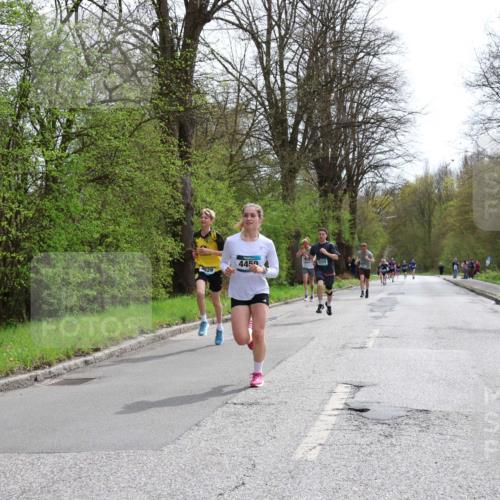 12.04.2026 - 45. Internationalen Wilhelmsburger Insellauf Yannick Fuchs http://msf.ph/oto/9502804 12.04.2026 12:46:59 Laufen 4459, 5255, 4529 meine-sportfotos.de