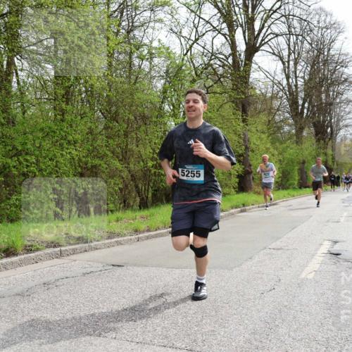 12.04.2026 - 45. Internationalen Wilhelmsburger Insellauf Yannick Fuchs http://msf.ph/oto/9502817 12.04.2026 12:47:02 Laufen 5255 meine-sportfotos.de