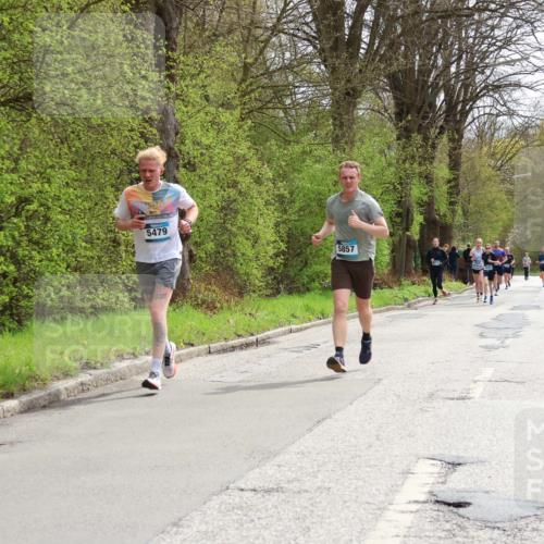 12.04.2026 - 45. Internationalen Wilhelmsburger Insellauf Yannick Fuchs http://msf.ph/oto/9502821 12.04.2026 12:47:03 Laufen 5479, 5857 meine-sportfotos.de