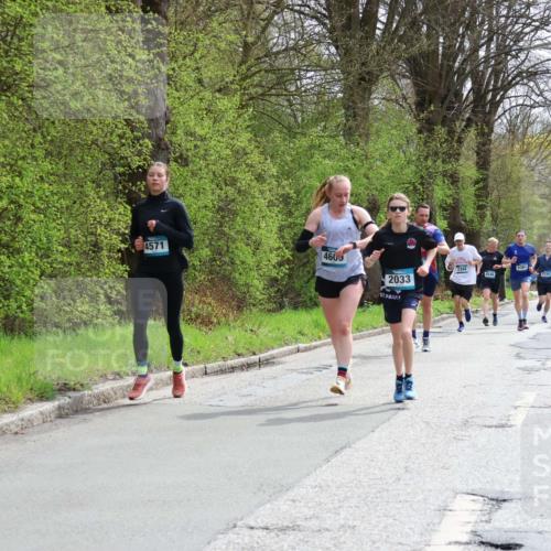 12.04.2026 - 45. Internationalen Wilhelmsburger Insellauf Yannick Fuchs http://msf.ph/oto/9502848 12.04.2026 12:47:10 Laufen 4571, 4609, 2033, 2344, 74, 5361, 4545 meine-sportfotos.de