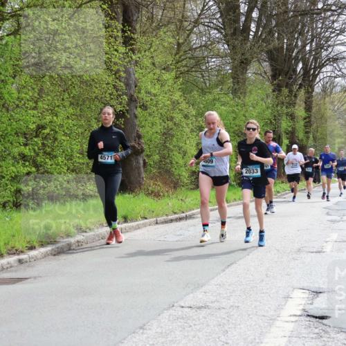 12.04.2026 - 45. Internationalen Wilhelmsburger Insellauf Yannick Fuchs http://msf.ph/oto/9502850 12.04.2026 12:47:11 Laufen 4571, 4609, 2344, 797, 5361, 2033, 4545 meine-sportfotos.de