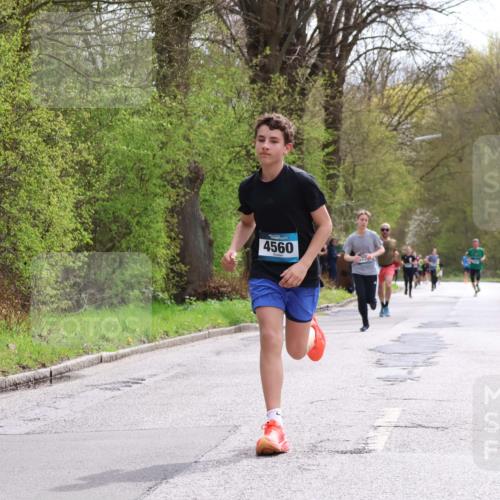 12.04.2026 - 45. Internationalen Wilhelmsburger Insellauf Yannick Fuchs http://msf.ph/oto/9502897 12.04.2026 12:47:21 Laufen 4560 meine-sportfotos.de