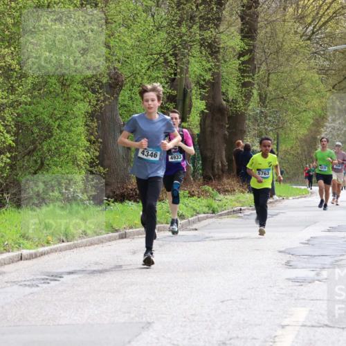 12.04.2026 - 45. Internationalen Wilhelmsburger Insellauf Yannick Fuchs http://msf.ph/oto/9502956 12.04.2026 12:47:41 Laufen 4346, 4933, 3600, 5549, 4835, 5680, 5763 meine-sportfotos.de