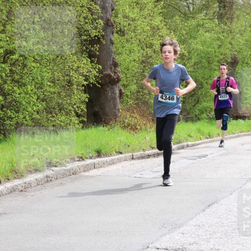 12.04.2026 - 45. Internationalen Wilhelmsburger Insellauf Yannick Fuchs http://msf.ph/oto/9502967 12.04.2026 12:47:43 Laufen 4346, 4933, 5763 meine-sportfotos.de