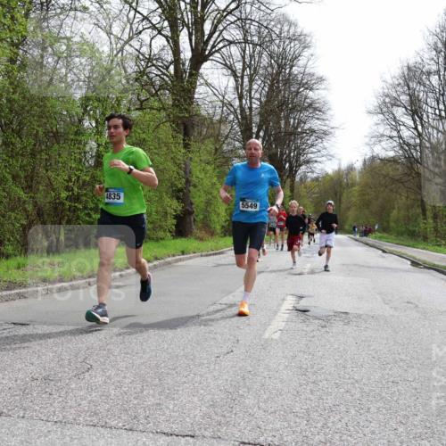 12.04.2026 - 45. Internationalen Wilhelmsburger Insellauf Yannick Fuchs http://msf.ph/oto/9503011 12.04.2026 12:47:53 Laufen 4835, 5549 meine-sportfotos.de