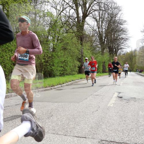 12.04.2026 - 45. Internationalen Wilhelmsburger Insellauf Yannick Fuchs http://msf.ph/oto/9503023 12.04.2026 12:47:56 Laufen 3600, 5680, 3973 meine-sportfotos.de