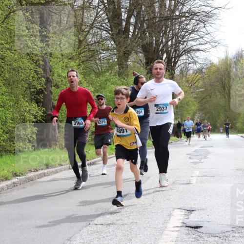 12.04.2026 - 45. Internationalen Wilhelmsburger Insellauf Yannick Fuchs http://msf.ph/oto/9503038 12.04.2026 12:47:59 Laufen 2937, 491, 3160, 4375, 4891 meine-sportfotos.de