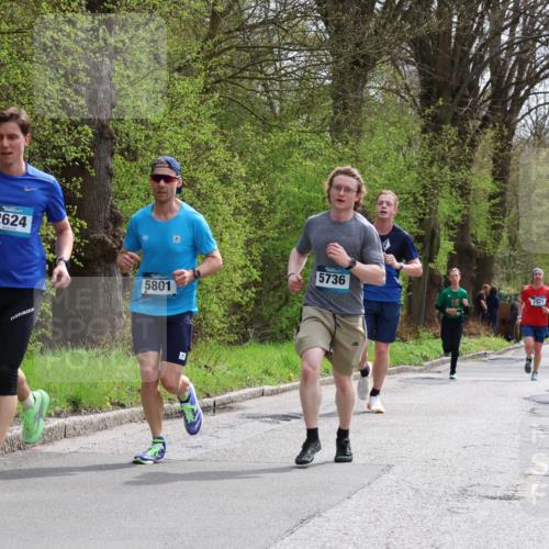 12.04.2026 - 45. Internationalen Wilhelmsburger Insellauf Yannick Fuchs http://msf.ph/oto/9503070 12.04.2026 12:48:12 Laufen 2624, 5801, 5736, 3921, 4879 meine-sportfotos.de