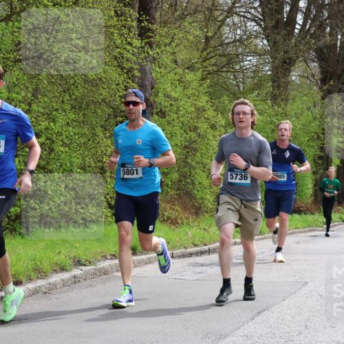 12.04.2026 - 45. Internationalen Wilhelmsburger Insellauf Yannick Fuchs http://msf.ph/oto/9503074 12.04.2026 12:48:12 Laufen 2624, 5801, 5736, 985, 3921 meine-sportfotos.de