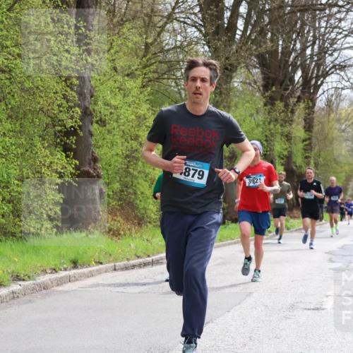 12.04.2026 - 45. Internationalen Wilhelmsburger Insellauf Yannick Fuchs http://msf.ph/oto/9503091 12.04.2026 12:48:16 Laufen 879, 3921, 1247, 3520 meine-sportfotos.de
