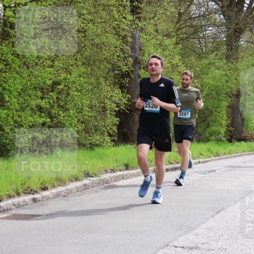 12.04.2026 - 45. Internationalen Wilhelmsburger Insellauf Yannick Fuchs http://msf.ph/oto/9503111 12.04.2026 12:48:21 Laufen 3520, 3287, 5696 meine-sportfotos.de