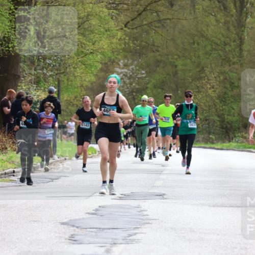 12.04.2026 - 45. Internationalen Wilhelmsburger Insellauf Yannick Fuchs http://msf.ph/oto/9503140 12.04.2026 12:48:27 Laufen 5227, 3293, 5143, 465, 5631, 4592 meine-sportfotos.de
