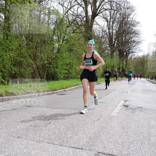 12.04.2026 - 45. Internationalen Wilhelmsburger Insellauf Yannick Fuchs http://msf.ph/oto/9503159 12.04.2026 12:48:35 Laufen 4658 meine-sportfotos.de