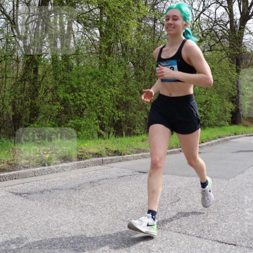 12.04.2026 - 45. Internationalen Wilhelmsburger Insellauf Yannick Fuchs http://msf.ph/oto/9503163 12.04.2026 12:48:36 Laufen 44 meine-sportfotos.de