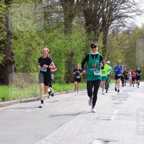 12.04.2026 - 45. Internationalen Wilhelmsburger Insellauf Yannick Fuchs http://msf.ph/oto/9503176 12.04.2026 12:48:39 Laufen 5143, 5630, 4938, 3213 meine-sportfotos.de