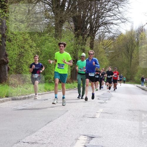 12.04.2026 - 45. Internationalen Wilhelmsburger Insellauf Yannick Fuchs http://msf.ph/oto/9503192 12.04.2026 12:48:42 Laufen 2852, 4938, 4823, 3213, 3661 meine-sportfotos.de