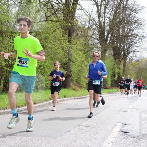 12.04.2026 - 45. Internationalen Wilhelmsburger Insellauf Yannick Fuchs http://msf.ph/oto/9503203 12.04.2026 12:48:44 Laufen 4938, 2852, 3213 meine-sportfotos.de