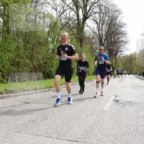 12.04.2026 - 45. Internationalen Wilhelmsburger Insellauf Yannick Fuchs http://msf.ph/oto/9503245 12.04.2026 12:48:53 Laufen 43, 3157, 4599 meine-sportfotos.de