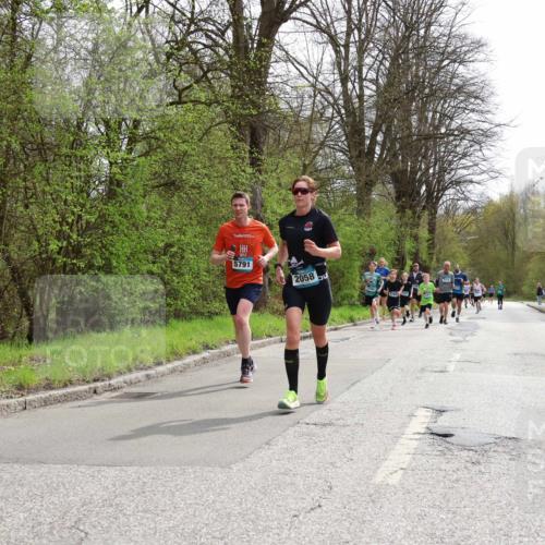 12.04.2026 - 45. Internationalen Wilhelmsburger Insellauf Yannick Fuchs http://msf.ph/oto/9503252 12.04.2026 12:48:55 Laufen 5791, 2058 meine-sportfotos.de