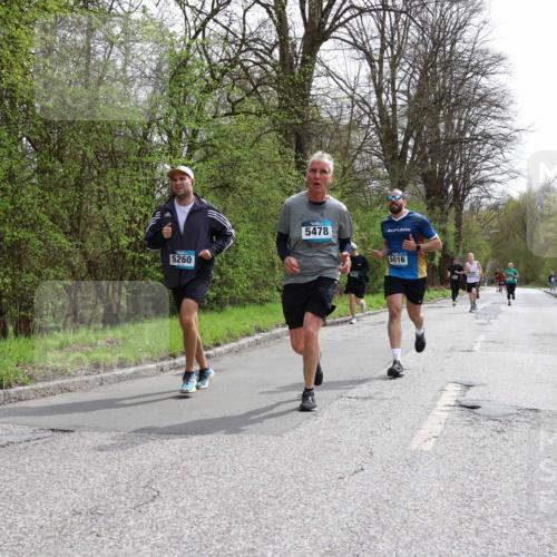 12.04.2026 - 45. Internationalen Wilhelmsburger Insellauf Yannick Fuchs http://msf.ph/oto/9503282 12.04.2026 12:49:01 Laufen 5260, 5478, 5016 meine-sportfotos.de