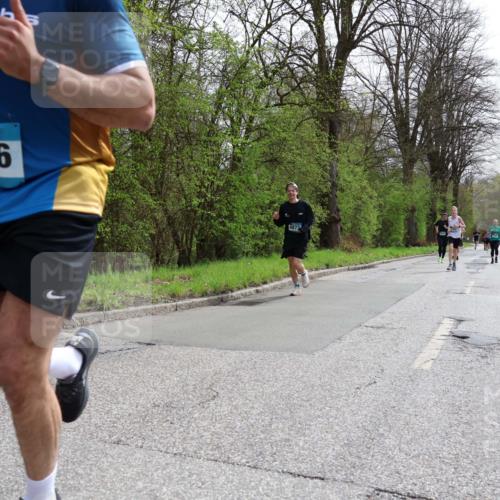 12.04.2026 - 45. Internationalen Wilhelmsburger Insellauf Yannick Fuchs http://msf.ph/oto/9503291 12.04.2026 12:49:03 Laufen 6016, 4873 meine-sportfotos.de