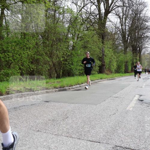 12.04.2026 - 45. Internationalen Wilhelmsburger Insellauf Yannick Fuchs http://msf.ph/oto/9503292 12.04.2026 12:49:03 Laufen 4873 meine-sportfotos.de