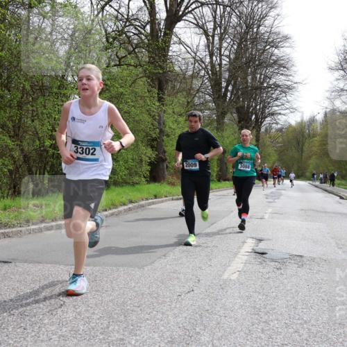 12.04.2026 - 45. Internationalen Wilhelmsburger Insellauf Yannick Fuchs http://msf.ph/oto/9503312 12.04.2026 12:49:08 Laufen 3302, 2009, 3088 meine-sportfotos.de