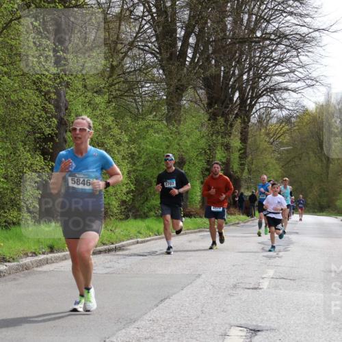 12.04.2026 - 45. Internationalen Wilhelmsburger Insellauf Yannick Fuchs http://msf.ph/oto/9503337 12.04.2026 12:49:15 Laufen 5846, 2707, 4570 meine-sportfotos.de