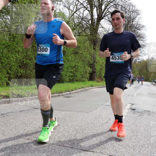 12.04.2026 - 45. Internationalen Wilhelmsburger Insellauf Yannick Fuchs http://msf.ph/oto/9503372 12.04.2026 12:49:23 Laufen 3300, 4535 meine-sportfotos.de