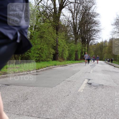 12.04.2026 - 45. Internationalen Wilhelmsburger Insellauf Yannick Fuchs http://msf.ph/oto/9503376 12.04.2026 12:49:24 Laufen  meine-sportfotos.de
