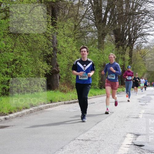 12.04.2026 - 45. Internationalen Wilhelmsburger Insellauf Yannick Fuchs http://msf.ph/oto/9503392 12.04.2026 12:49:30 Laufen 2085, 3286, 4822 meine-sportfotos.de