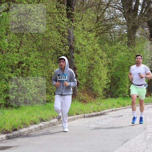12.04.2026 - 45. Internationalen Wilhelmsburger Insellauf Yannick Fuchs http://msf.ph/oto/9503419 12.04.2026 12:49:38 Laufen 5213 meine-sportfotos.de