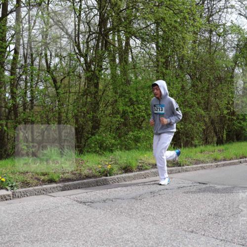 12.04.2026 - 45. Internationalen Wilhelmsburger Insellauf Yannick Fuchs http://msf.ph/oto/9503432 12.04.2026 12:49:41 Laufen 5213, 330 meine-sportfotos.de
