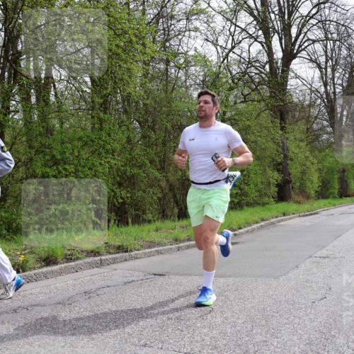 12.04.2026 - 45. Internationalen Wilhelmsburger Insellauf Yannick Fuchs http://msf.ph/oto/9503434 12.04.2026 12:49:41 Laufen 5213, 8 meine-sportfotos.de