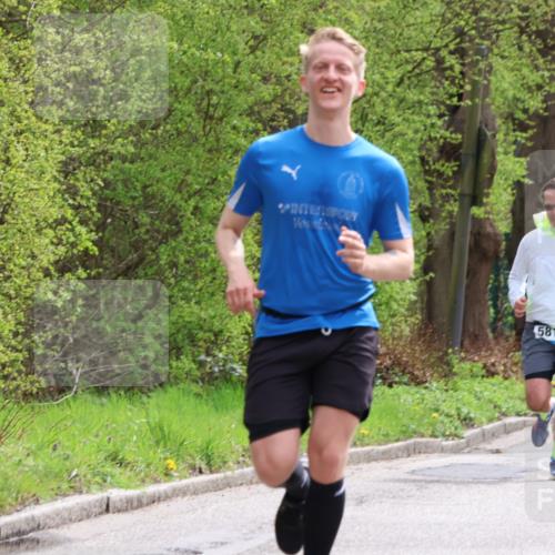 12.04.2026 - 45. Internationalen Wilhelmsburger Insellauf Yannick Fuchs http://msf.ph/oto/9503437 12.04.2026 12:49:42 Laufen 5817, 5463 meine-sportfotos.de