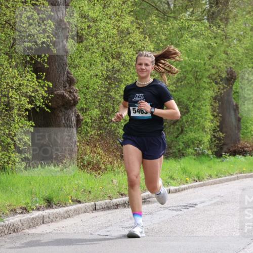 12.04.2026 - 45. Internationalen Wilhelmsburger Insellauf Yannick Fuchs http://msf.ph/oto/9503468 12.04.2026 12:49:52 Laufen 5465, 532 meine-sportfotos.de