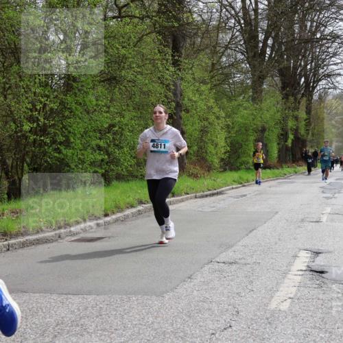 12.04.2026 - 45. Internationalen Wilhelmsburger Insellauf Yannick Fuchs http://msf.ph/oto/9503491 12.04.2026 12:49:57 Laufen 2075, 4811 meine-sportfotos.de