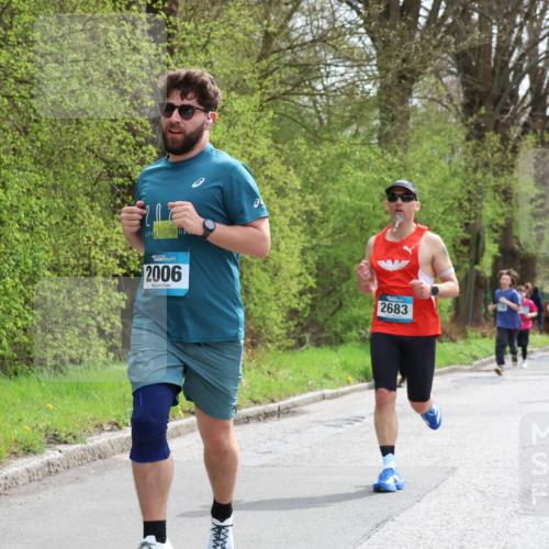 12.04.2026 - 45. Internationalen Wilhelmsburger Insellauf Yannick Fuchs http://msf.ph/oto/9503515 12.04.2026 12:50:03 Laufen 2006, 4011, 2683 meine-sportfotos.de