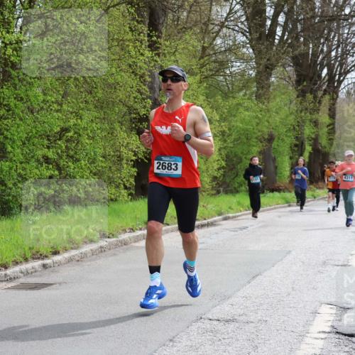 12.04.2026 - 45. Internationalen Wilhelmsburger Insellauf Yannick Fuchs http://msf.ph/oto/9503521 12.04.2026 12:50:04 Laufen 2683, 4311 meine-sportfotos.de