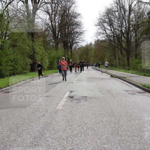 12.04.2026 - 45. Internationalen Wilhelmsburger Insellauf Yannick Fuchs http://msf.ph/oto/9503529 12.04.2026 12:50:07 Laufen 4311 meine-sportfotos.de