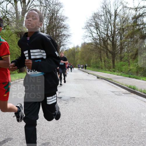 12.04.2026 - 45. Internationalen Wilhelmsburger Insellauf Yannick Fuchs http://msf.ph/oto/9503562 12.04.2026 12:50:13 Laufen 500, 8, 4269, 51 meine-sportfotos.de