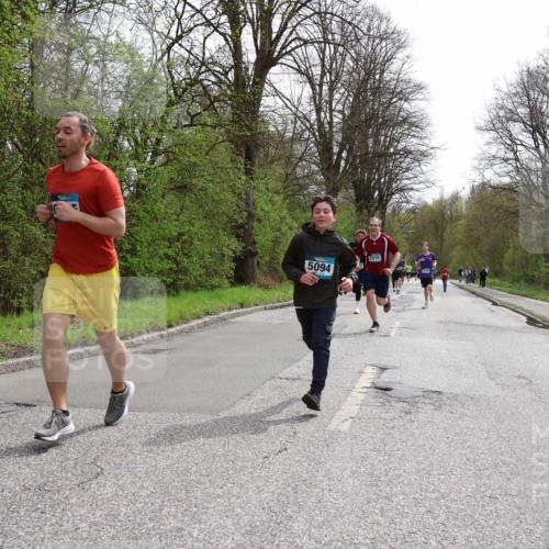12.04.2026 - 45. Internationalen Wilhelmsburger Insellauf Yannick Fuchs http://msf.ph/oto/9503606 12.04.2026 12:50:21 Laufen 5094, 3315 meine-sportfotos.de