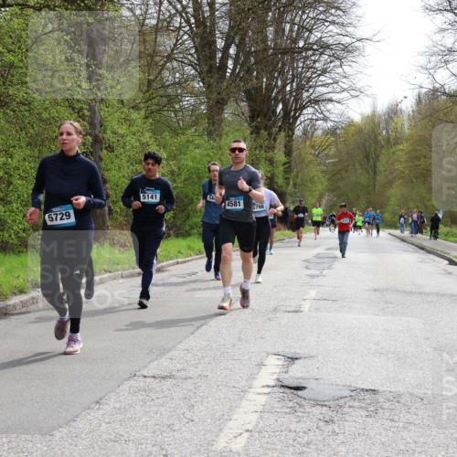 12.04.2026 - 45. Internationalen Wilhelmsburger Insellauf Yannick Fuchs http://msf.ph/oto/9503634 12.04.2026 12:50:27 Laufen 5141, 4581, 5729, 5798 meine-sportfotos.de