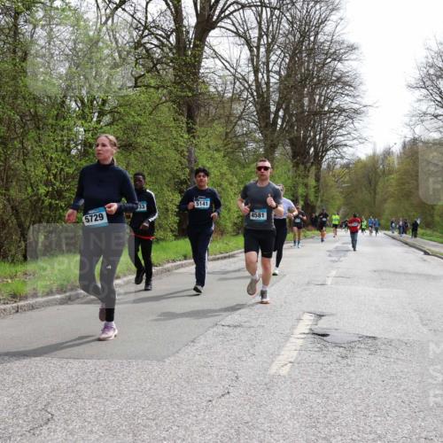 12.04.2026 - 45. Internationalen Wilhelmsburger Insellauf Yannick Fuchs http://msf.ph/oto/9503638 12.04.2026 12:50:27 Laufen 5141, 5729, 4581 meine-sportfotos.de
