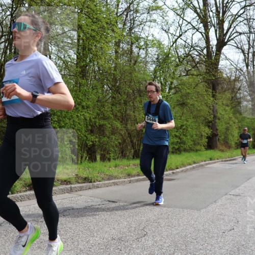 12.04.2026 - 45. Internationalen Wilhelmsburger Insellauf Yannick Fuchs http://msf.ph/oto/9503655 12.04.2026 12:50:30 Laufen 5446 meine-sportfotos.de