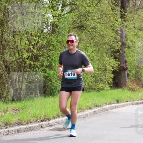 12.04.2026 - 45. Internationalen Wilhelmsburger Insellauf Yannick Fuchs http://msf.ph/oto/9503663 12.04.2026 12:50:33 Laufen 5610, 5163 meine-sportfotos.de