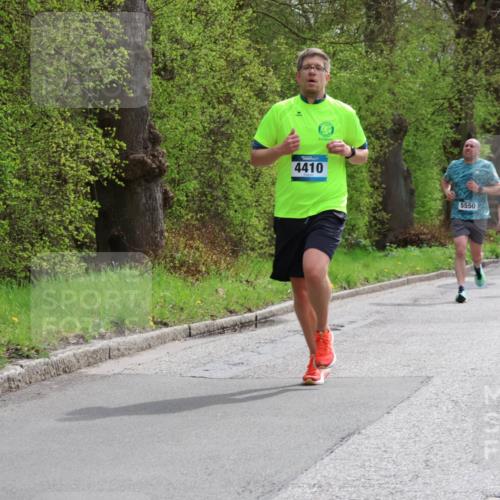 12.04.2026 - 45. Internationalen Wilhelmsburger Insellauf Yannick Fuchs http://msf.ph/oto/9503691 12.04.2026 12:50:38 Laufen 4410, 5550, 1, 5134, 513 meine-sportfotos.de